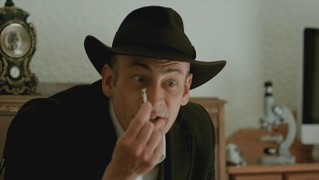 Contradiction Screenshot